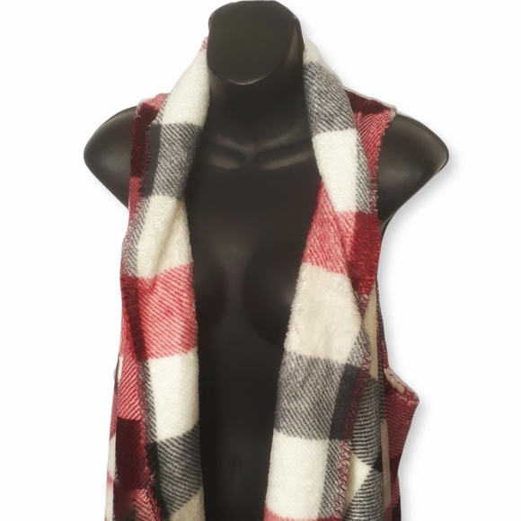 GROOVY GLAM Buffalo Plaid Plush Long Vest Handmade - Picture 2 of 4